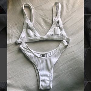 NEW Minimale Animale Set